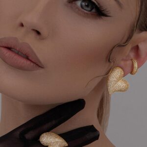 Damski zlaten prasten v formata na sarce 662a946aac30d 1920x1920